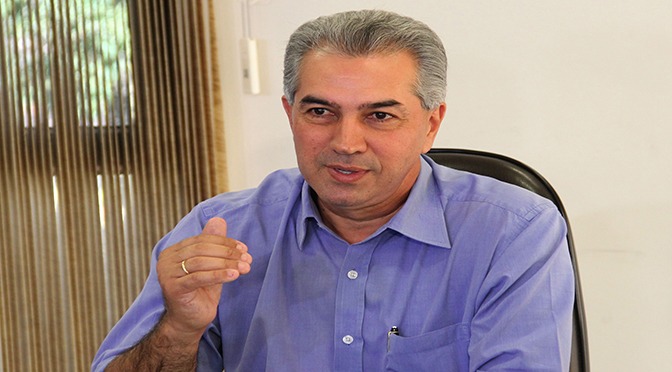 Governo do Estado libera R$ 1,5 bi em salários, metade do orçamento anual da Capital Governo do Estado libera R$ 1,5 bi em salários, metade do orçamento anual da Capital