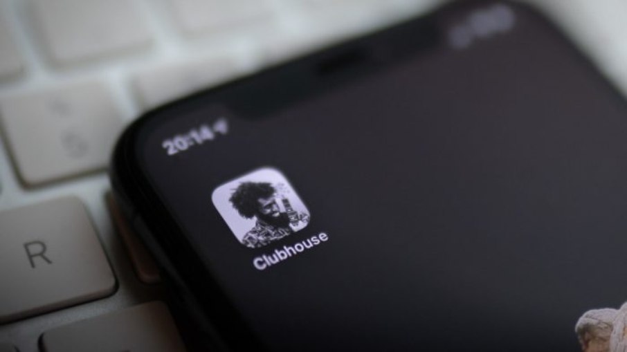 Clubhouse é apontado como vulnerável à China e promete corrigir falhas Clubhouse é apontado como vulnerável à China e promete corrigir falhas