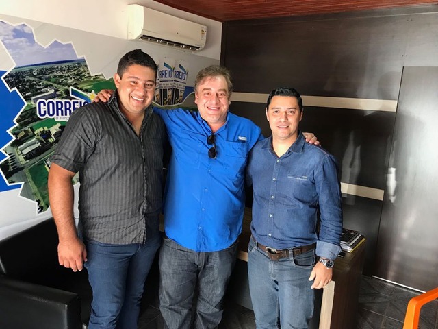 Roberto Razuk Filho (Neno), desmente boatos sobre desistência e afirma, sou pré-candidatura a deputado estadual Vereador Israel Gomes (PSD), Roberto Razuk Filho, Jornalista Leandro Medina.