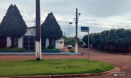 Mulher de 34 anos é estuprada por três homens na noite de ontem em Sidrolândia Mulher de 34 anos é estuprada por três homens na noite de ontem em Sidrolândia