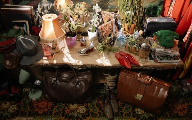 Entenda as energias que objetos e roupas usadas transmitem Entenda as energias que objetos e roupas usadas transmitem