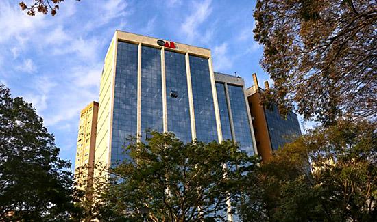 Mantida proibição de porte de objetos eletrônicos por advogados dentro de unidades prisionais em SC