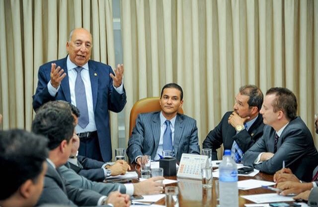 Release 4 - Chaves em reunião com lideranças do partido que escolheu seguir para a reeleição