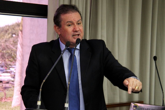 Onda de assaltos em Três Lagoas leva deputado a pedir Tropa de Choque