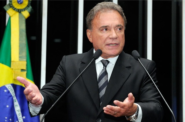 Álvaro Dias lança projeto político e sai na frente entre candidatos a Presidente