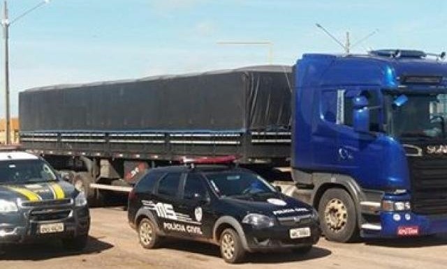 Operação tem cinco presos e apreensão de uma carreta na BR-163 Carreta apreendida durante a operação. (Foto: EdiçãoMS)