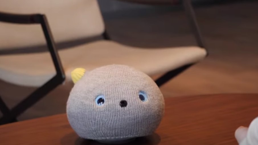 Fofo e mal educado: Panasonic cria gato robô que peida; conheça