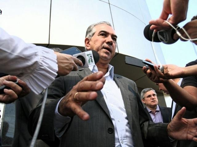 "Menos reunião e mais ação", cobra Reinaldo sobre segurança na fronteira