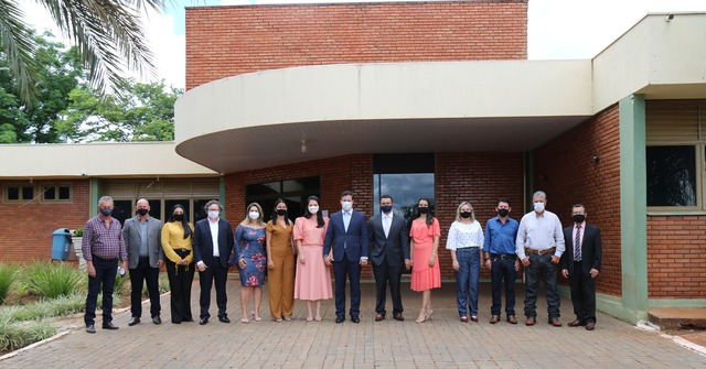 Prefeito Paleari, vice Ricardo e Vereadores tomam posse em Nova Alvorada do Sul Prefeito Paleari, vice Ricardo e Vereadores tomam posse em Nova Alvorada do Sul