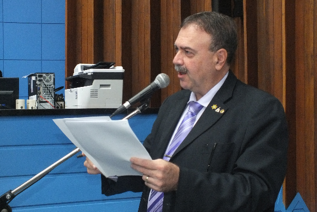 PL do Dr. Paulo Siufi que regulamenta farmácia clínica passa em 2ª votação na ALMS O parlamentar informou que o projeto de lei não autoriza o farmacêutico a trocar a prescrição de qualquer medicamento Foto: Adriana Viana
