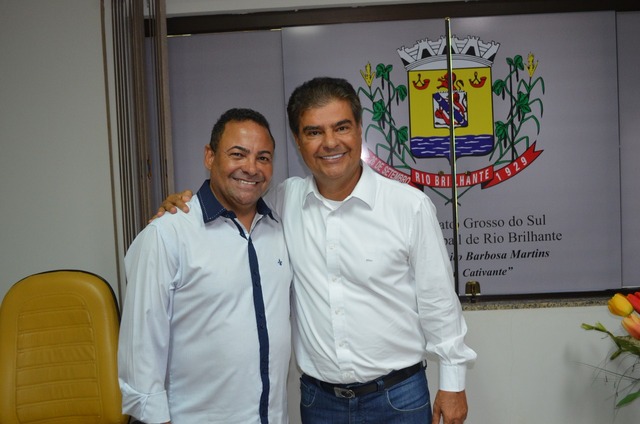Câmara de Rio Brilhante recebe Nelsinho Trad
