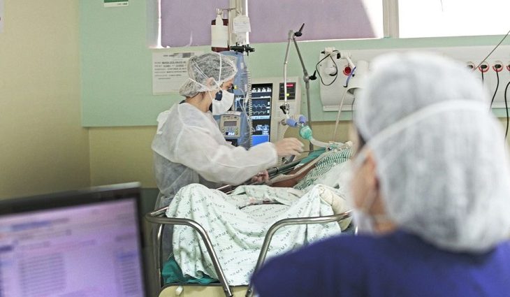 Número de pacientes contaminados pelo novo coronavírus continua crítico Número de pacientes contaminados pelo novo coronavírus continua crítico