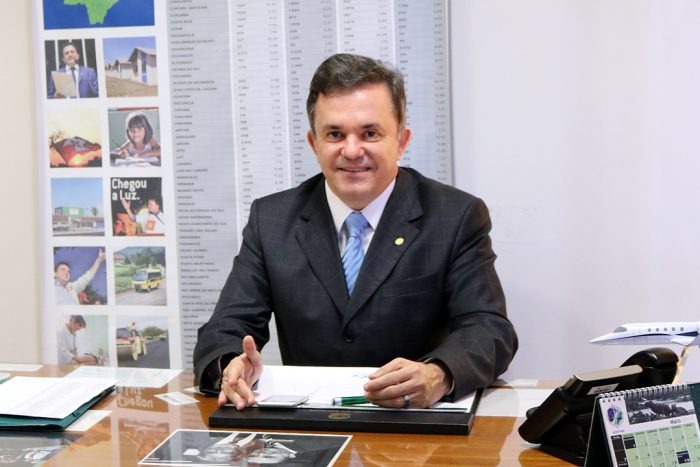 Deputado federal Vander Loubet e quatro empresários são denunciados por “Caixa 3” nas eleições de 2010 Deputado federal Vander Loubet e quatro empresários são denunciados por “Caixa 3” nas eleições de 2010