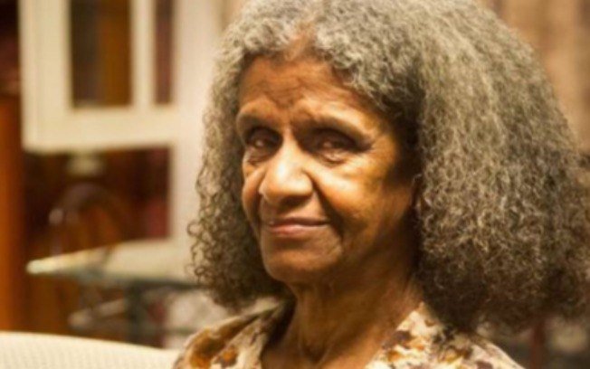 Atriz do seriado ‘Pé na Cova’, Niana Machado morre aos 82 anos Atriz do seriado ‘Pé na Cova’, Niana Machado morre aos 82 anos