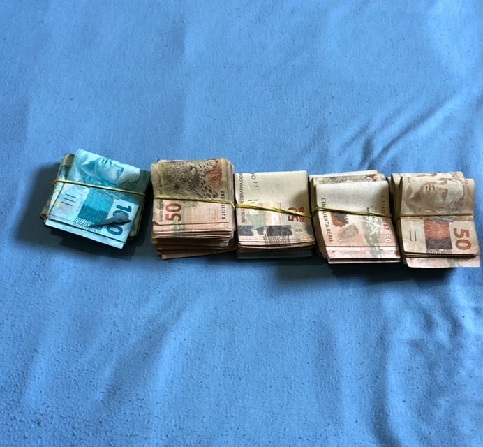 Dinheiro apreendido pelo Gaeco na operação Linha Marcada, em MS (Foto: Gaeco/Divulgação)