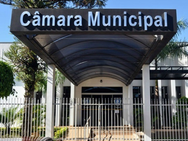 Ação popular impede que vereadores recebam 13° salário em cidade de MS