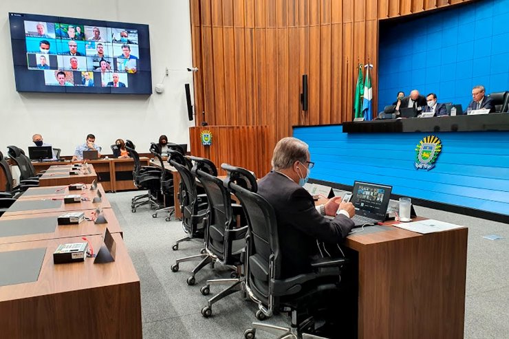 Votação acontece a partir do Plenário Deputado Júlio Maia e pode ser acompanhada ao vivo