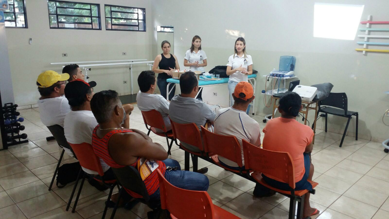 Coordenadora do NASF, Rafaela Gomes