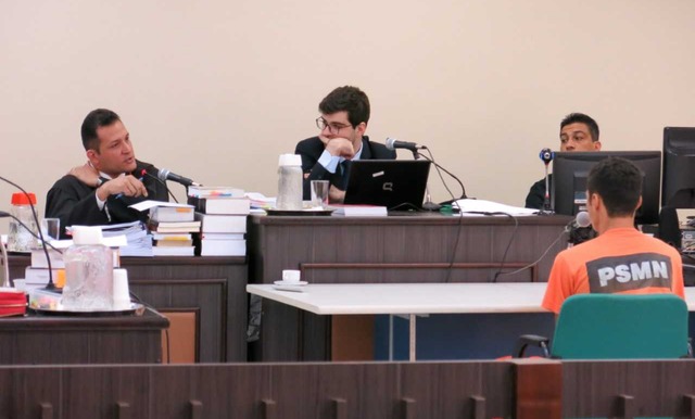 Homem acusado de matar investigador de polícia é condenado a mais de 28 anos de prisão Homem acusado de matar investigador de polícia é condenado a mais de 28 anos de prisão