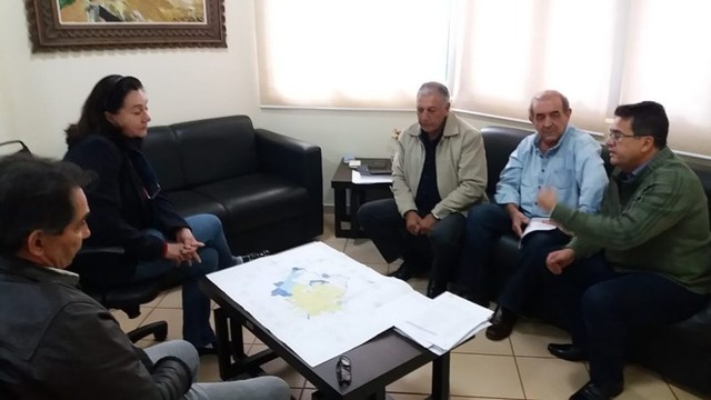 Força-tarefa vai restaurar asfalto danificado por obras da Sanesul em Dourados