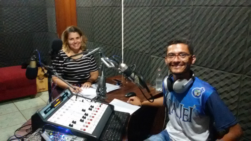 Nova Alvorada do Sul - Entrevista Adeliza Maria Santos Abrami, foi entrevistada na manhã desta terça-feira (26), no Programa Show da Manhã, pelo Locutor Valdemar Rocha, da Rádio Alvorada FM 87,9