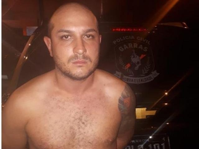 Suspeitos de atentado a prefeito são presos fugindo para a Capital Pistoleiro foi preso enquanto tentava fugir para Campo Grande (Foto: divulgação/Polícia Civil)