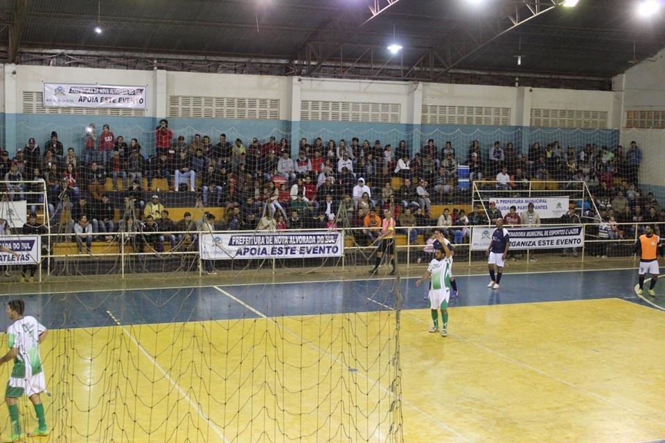 Em Nova Alvorada do Sul “Copa Alvorada de Futsal” é marcada por grande público