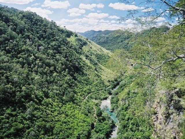 União estuda entregar parque em Bodoquena para gestão privada Vista de cima de parte do Parque Nacional da Serra da Bodoquena (Foto: Prefeitura de Bonito/Divulgação)