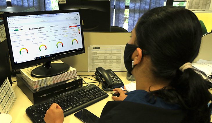 Com o Painel Mais Saúde, população pode conferir em tempo real situação de ocupação de leitos no Estado Com o Painel Mais Saúde, população pode conferir em tempo real situação de ocupação de leitos no Estado