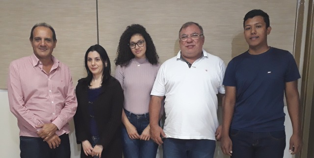 Prefeito Arlei Silva Barbosa, recebeu em seu gabinete estudantes universitários do curso de direito Prefeito Arlei Silva Barbosa, recebeu em seu gabinete estudantes universitários do curso de direito