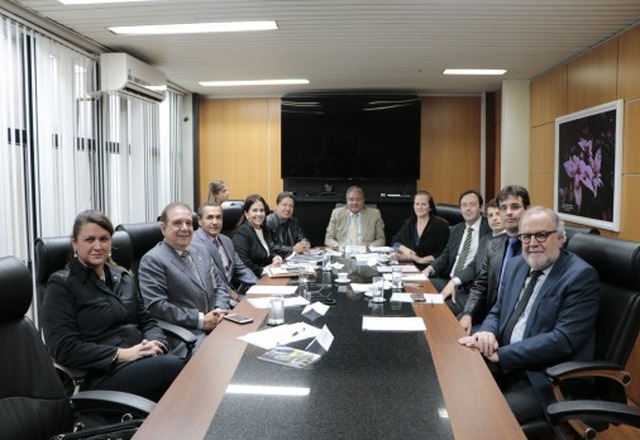 Comitê Interinstitucional de Recuperação de Ativos do Estado de Mato Grosso do Sul (CIRA-MS) Comitê Interinstitucional de Recuperação de Ativos do Estado de Mato Grosso do Sul (CIRA-MS)