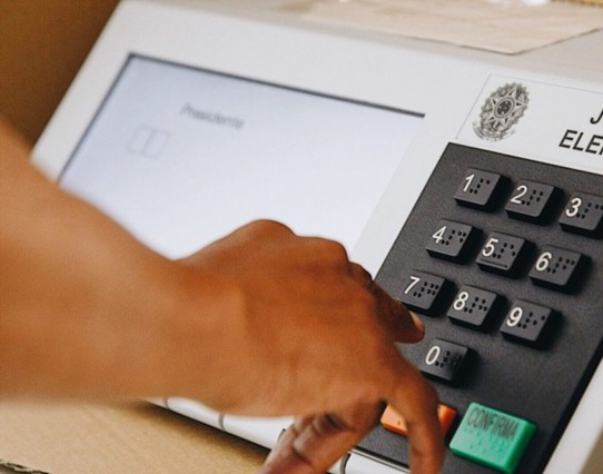 Termina hoje o prazo para eleitor pedir voto em trânsito Termina hoje o prazo para eleitor pedir voto em trânsito