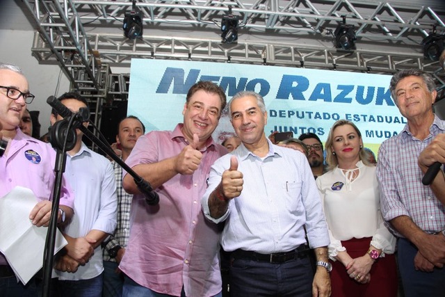 Lançamento da campanha do candidato Neno Razuk superlota Club Ubiratan em Dourados
