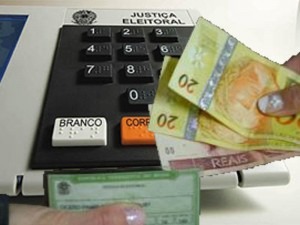 MP Eleitoral orienta agentes fiscalizadores a como agir diante de crimes comuns na véspera e no dia da Eleição MP Eleitoral orienta agentes fiscalizadores a como agir diante de crimes comuns na véspera e no dia da Eleição