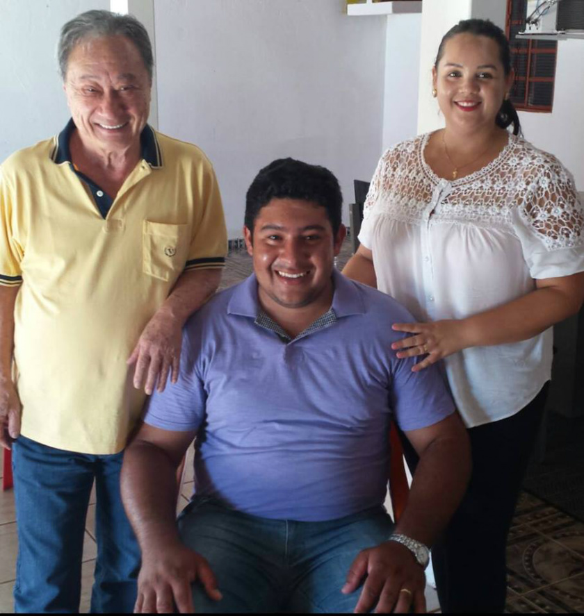 Medico e Deputado Estadual George Takimoto, Empresario Israel Gomes e a Coordenadora do Conselho Tutelar Patricia MunhõesFoto: Jornal Correio do MS