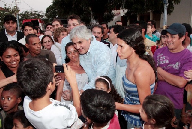 Como Senador da República eu andei como poucos nesse Estado. Eu ficava na minha casa só no domingo, o restante eu estava andando”, relembra - Foto: Divulgação