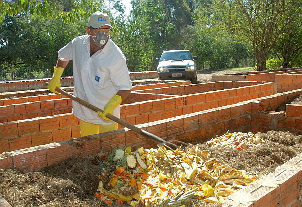 Acordo estimula potencial da compostagem Resíduos orgânicos: adubo para hortasFoto: Martim Garcia/MMA
