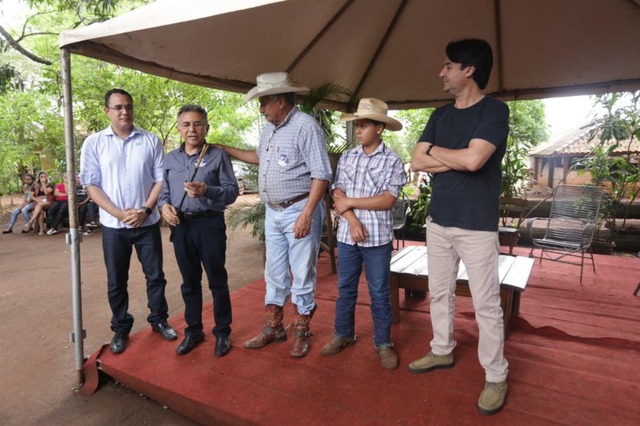 Empresário de Maracaju que cavalgou 160 km para posse de Reinaldo agora é Odilon