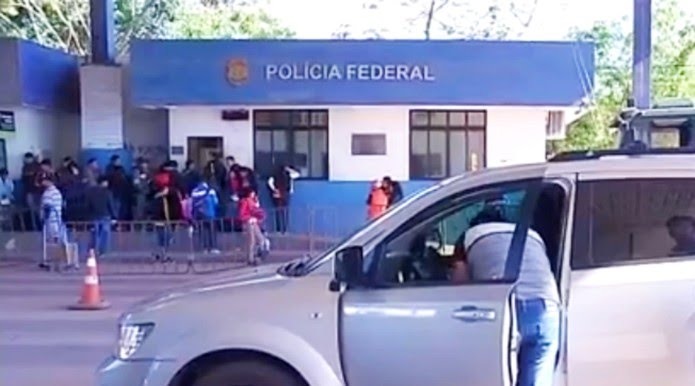 PF desarticula esquema de facilitação de entrada de estrangeiros no Brasil PF desarticula esquema de facilitação de entrada de estrangeiros no Brasil