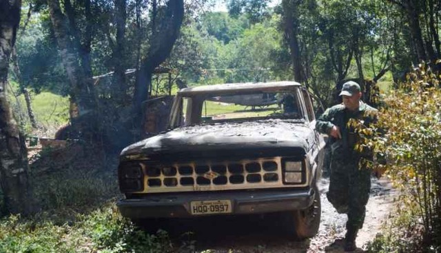 Sobrinho de prefeito foi executado no lugar de irmão com 11 tiros por grupo armado Sobrinho de prefeito foi executado no lugar de irmão com 11 tiros por grupo armado