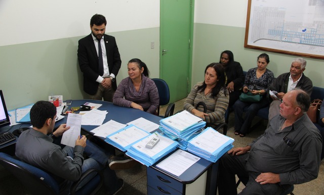 Vereadores denunciam uso de documento falso para prejudicar eleição da mesa diretora. Foto Leandro Medina