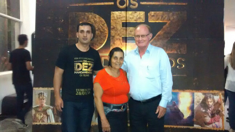 Estiveram presentes o Prefeito de Douradina Darcy Freire, Secretária Municipal de Assistência Social Maria Aparecida Freire e o Secretário Municipal de Desenvolvimento Econômico Sustentável, Leandro Lima Narcizo