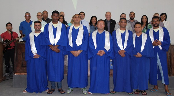 Testemunhos de fé e transformação marcam encerramento de curso de Teologia em penitenciária Testemunhos de fé e transformação marcam encerramento de curso de Teologia em penitenciária