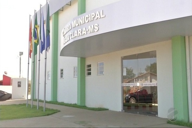 Áudio vazou: Com fama de festeiro, político de MS é suspeito de encomendar droga de dentro do fórum Áudio vazou: Com fama de festeiro, político de MS é suspeito de encomendar droga de dentro do fórum