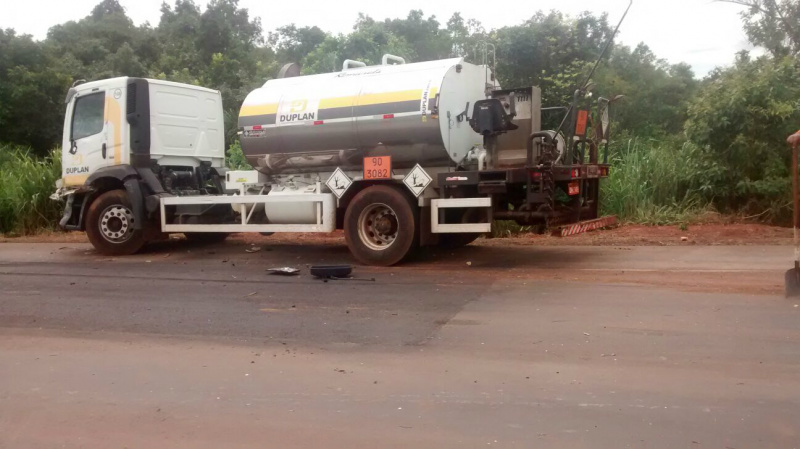 Nova Alvorada do Sul Acidente por falta de Sinalização Caminhão da empresa DUPLAN envolvido no acidente