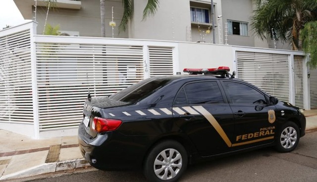 PF faz buscas em empresa com R$ 22 milhões de contratos com Governo de MS PF na agência de publicidade (Foto: Marcos Ermínio)