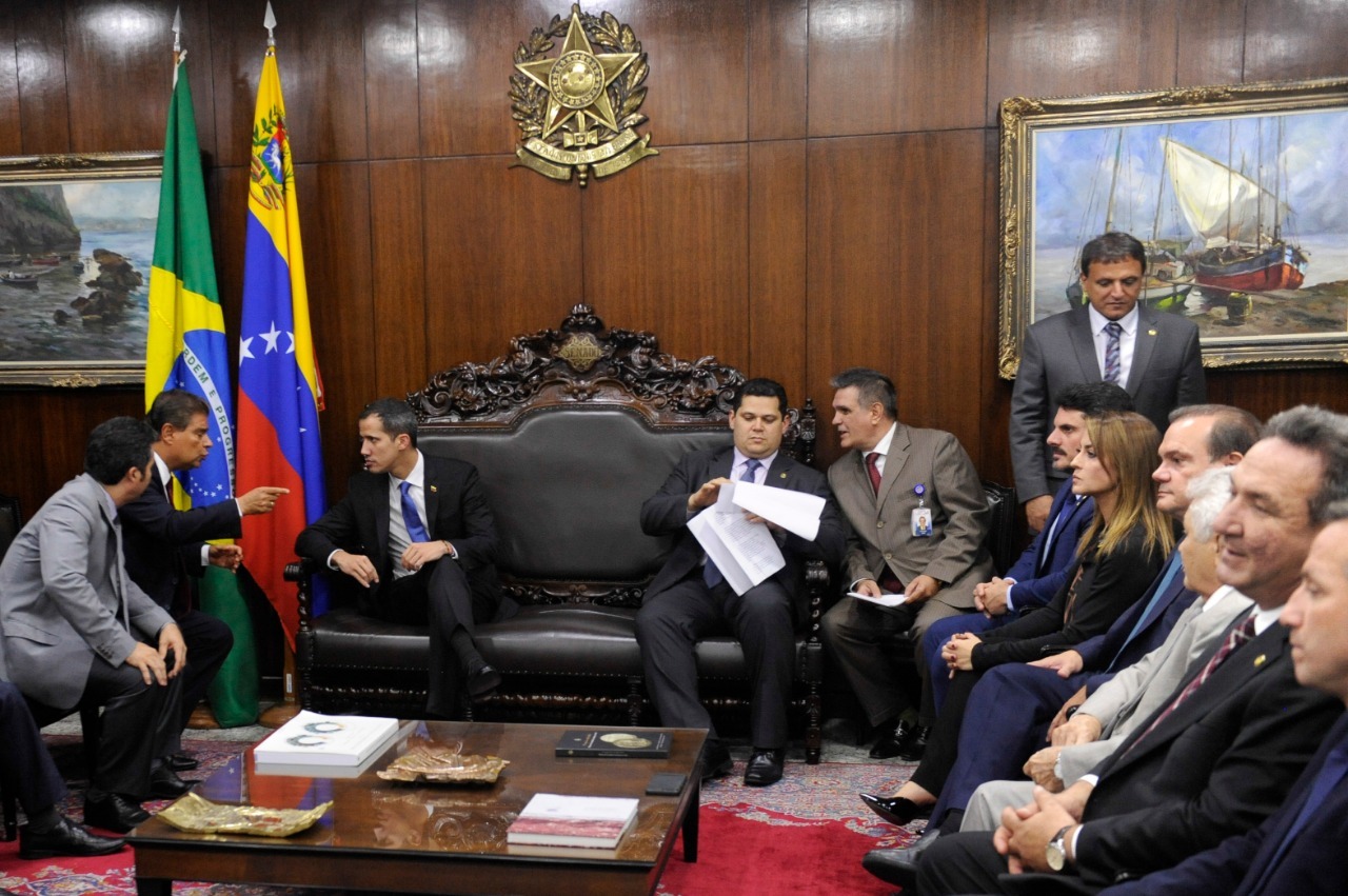 Senador Nelsinho Trad propõe a criação de comissão para tratar de conflitos na Venezuela Senador Nelsinho Trad propõe a criação de comissão para tratar de conflitos na Venezuela