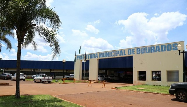 Prefeitura libera salários do mês de fevereiro, cerca de R$ 23 milhões são injetados na economia local