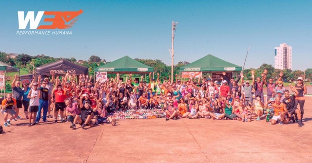 Ação solidária arrecada mais de 130 pares de tênis Ação solidária arrecada mais de 130 pares de tênis