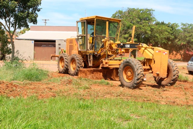 Obras na área de Lazer e Esporte ganham espaço em Chapadão do Sul Obras na área de Lazer e Esporte ganham espaço em Chapadão do Sul